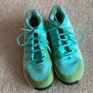 Nike Tennis Court Shoes